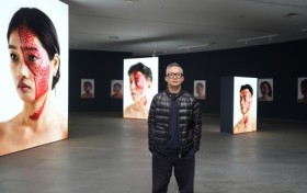 50张脸，50个鞋印，台州籍艺术家杨烨炘《痕迹》艺术展引热议